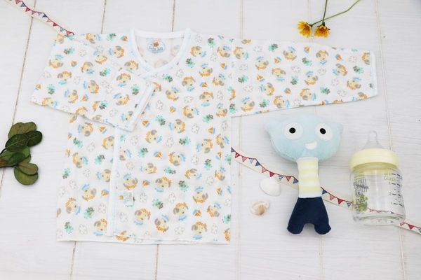 BABY TALK - 100%台灣精梳棉製成反折護手紗布肚衣-歡樂小海盜 (60cm)