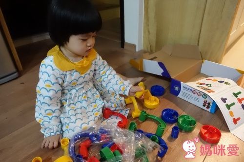 小牛津 - 小牛津智能建構滾珠台-積木*28+彈珠*10+手冊*1