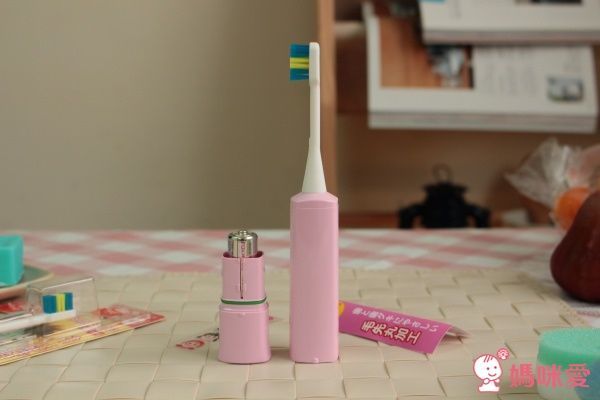 日本 HAPICA - MINIMUM 兒童電動牙刷-軟毛-粉色 (3-6歲)