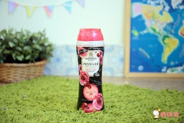 日本 P&G - P&G衣物芳香顆粒(香香豆)-藍色寶石海洋香氛-520ml