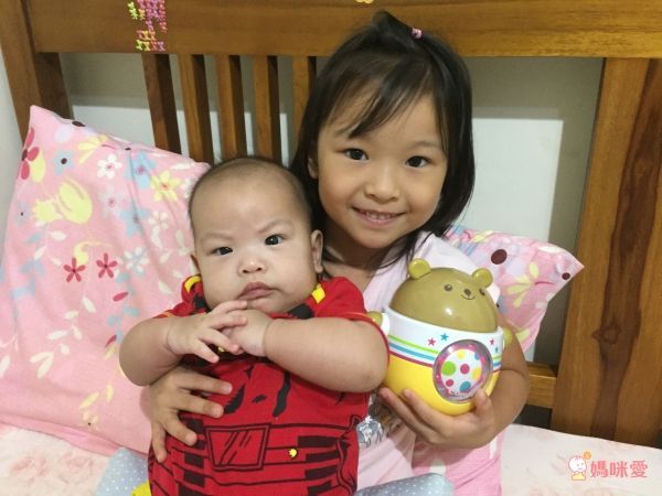 日本 Combi - 搖擺小熊-3個月起