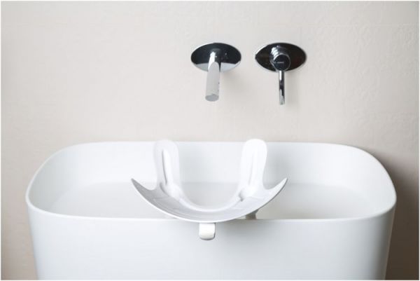 義大利 chicco - BabyCoccola 寶寶可樂椅/洗屁屁神器