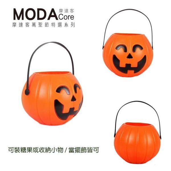 MODACore 摩達客 - 萬聖節派對道具-小惡魔牛角南瓜披風(黑色)+小南瓜桶組合 (披風：含帽長約73CM不含帽約45CM重量：約170g小南瓜桶：直徑11cm)-單入