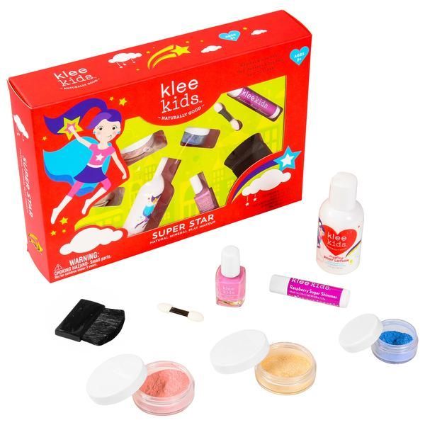 美國 Luna Star - 超級巨星玩美彩妝組-閃靚藍礦物眼影(1g)+蜜桃粉礦物腮紅(3g)+魔幻金身體修飾亮粉(3g)+櫻花紫水性指甲油(5ml)+寶貝紅亮光潤唇膏(4.2g)+皇家蜂蜜身體乳(59ml)+雙頭眼影棒/腮紅刷(共8件)