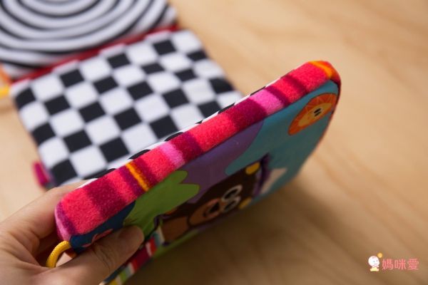 美國國民品牌 ❤ Lamaze 拉梅茲✩布書玩具