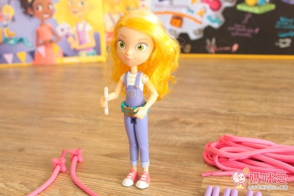 GoldieBlox Zipline Action Figure 滑輪芭比