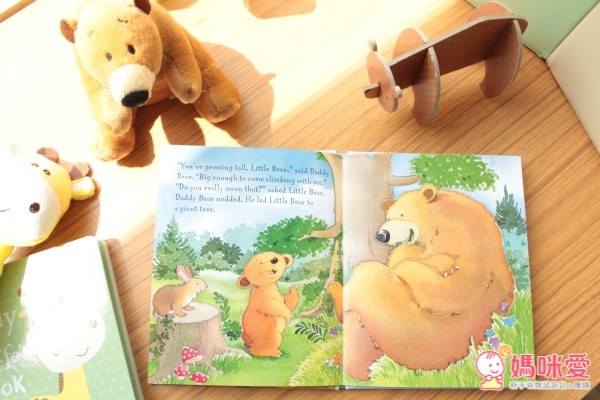 英國little me英文童書,硬紙書,洗澡書,洞洞書,禮盒組