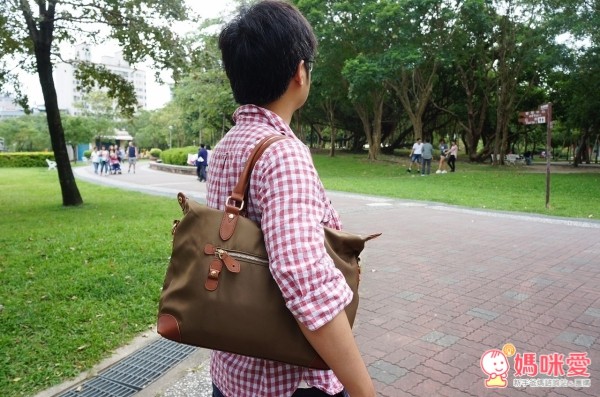 EverSimple Lucy 真皮 3way 側背包