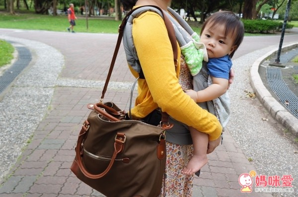 EverSimple Lucy 真皮 3way 側背包