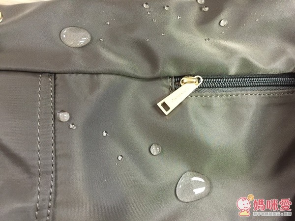 EverSimple Debby 真皮後背包