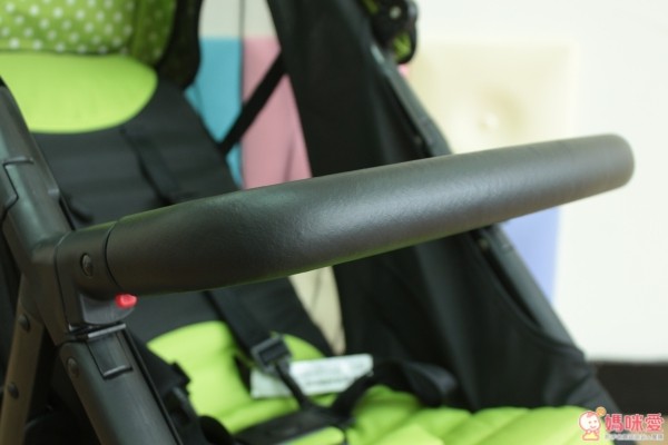 Zoe T11 Urban輕量嬰幼兒手推車