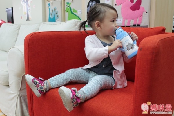 MoLiFun魔力坊兒童學習杯