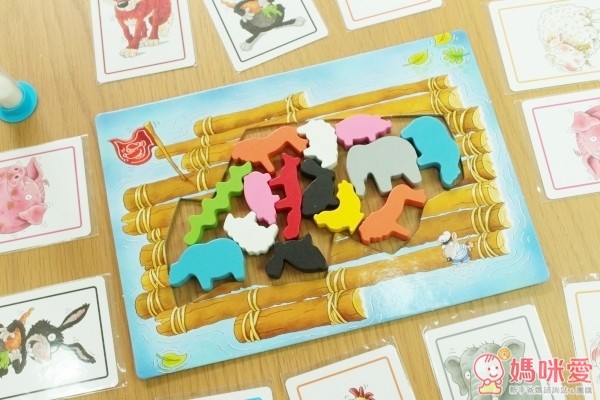 2plus桌遊動物泛舟