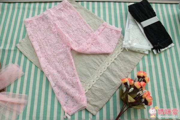 baby emporio 寶寶蕾絲緊身褲