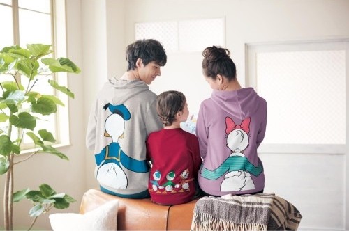日本千趣會迪士尼擁抱親子裝冬季款