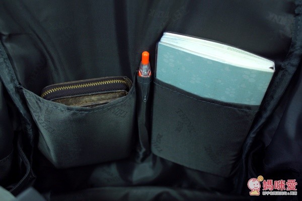 Think Pink 輕量後背包