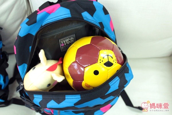 Think Pink 輕量後背包