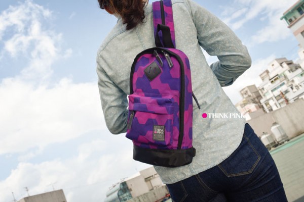 Think Pink 單肩/雙肩兩用包:幾何紫