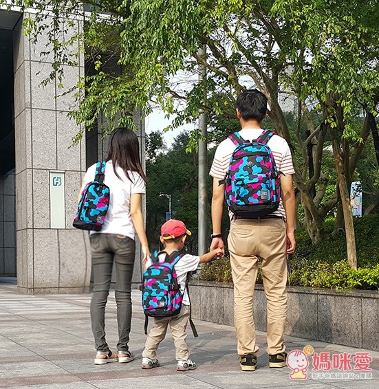 Think Pink 單肩/雙肩兩用包