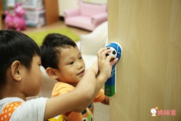 LovePop 樂一番 電動身高測量器