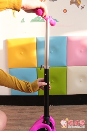 Slider 滑來滑趣兒童三輪滑板車