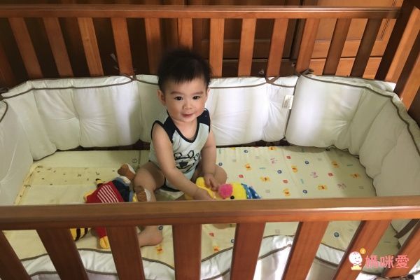 #1131 防護超安心&hearts;【Lori's bumper】長版超厚嬰兒床圍／床欄包