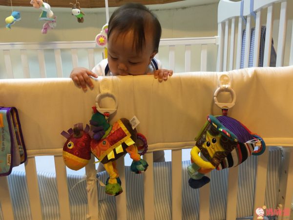 Lori's bumper 固齒防護嬰兒床欄包