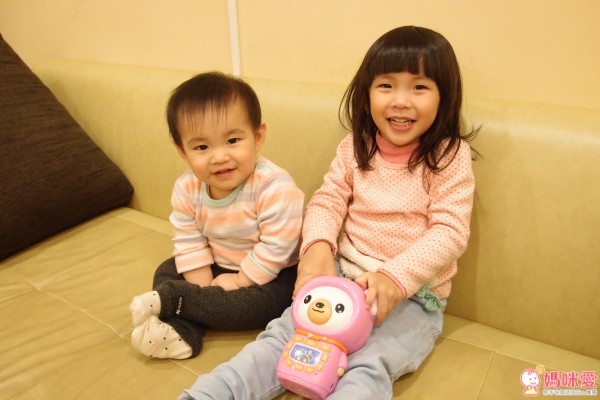 小牛津 帽T熊故事機