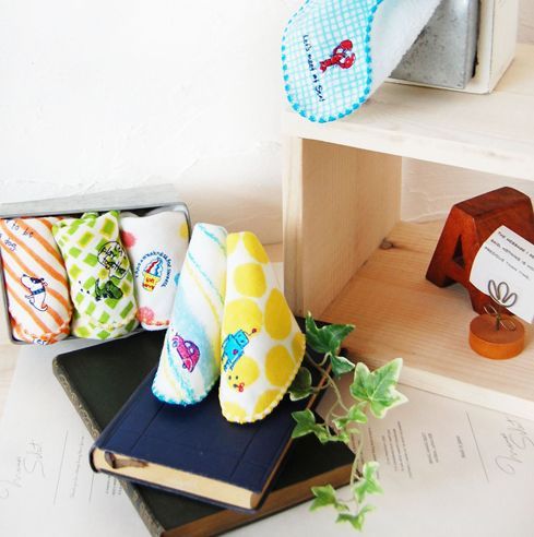 pocke 純棉小手巾六件組（附雞蛋盒包裝）