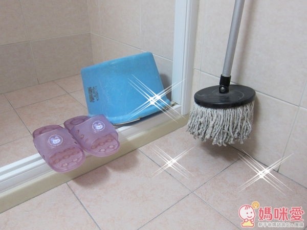 家而適掃把拖把雨傘放置架