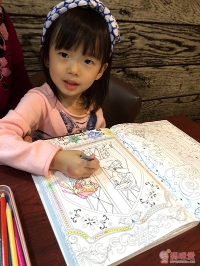 三采文化 迪士尼經典童話著色本