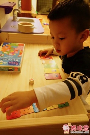 REAL 實木玩家兒童成長型書桌椅