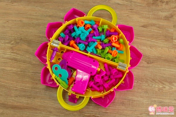 Design and Drills 花形外出組