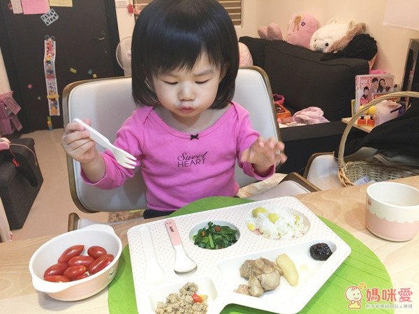 Plenty 環保無毒竹製兒童餐具組