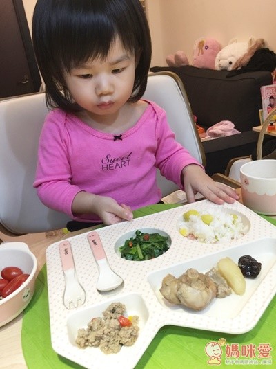 Plenty 環保無毒竹製兒童餐具組