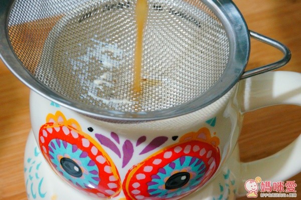 日本 Fujihoro 富士琺瑯 Honey Ware 牛奶鍋 0.75L