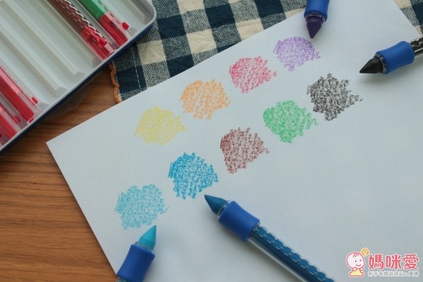 PRiMO 兒童水溶性塗鴉蠟筆 10 色鐵盒組