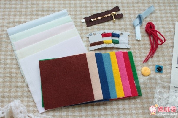 日本製 ROMPERS 手作りキット】爸比媽咪手作給寶貝的第一本布書