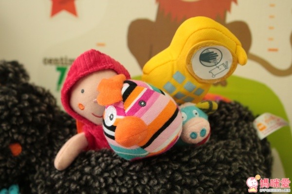 法國 ebulobo 1步2步 玩偶, 固齒器, 布書, 遊戲屋