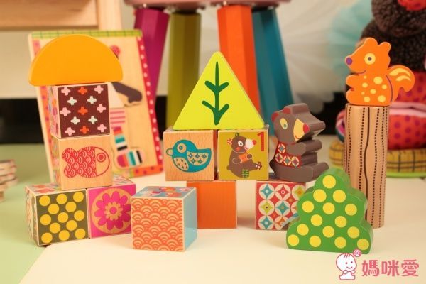 【法國ebulobo】遊戲屋 / 布書 / 玩偶 / 木頭玩具