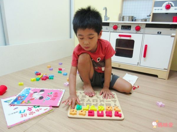 德國【Hape】天然實木質感立體拼圖 ✖ 配對拼圖