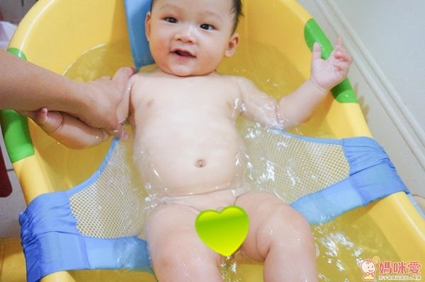  new！日本千趣會寶寶摺疊浴盆用浴網