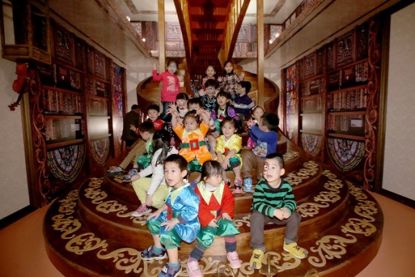 【臺灣科教館】顛倒屋特展 ＆ 深海巨怪展