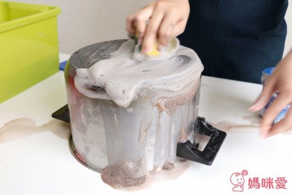 Astonish 居家清潔劑