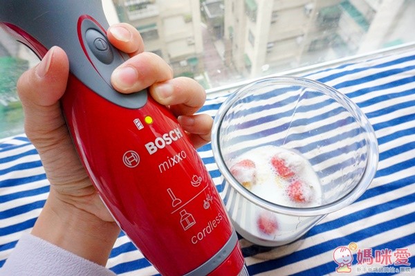 德國 BOSCH 無線手持調理攪拌棒