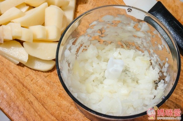 德國 BOSCH 無線手持調理攪拌棒