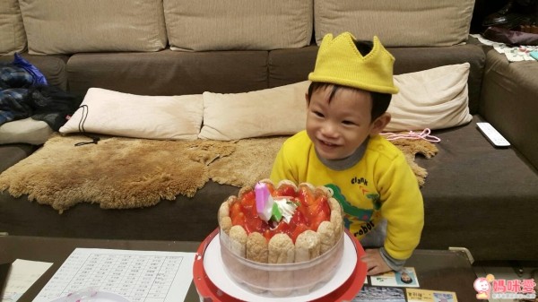 台灣原創日安朵朵童裝配件