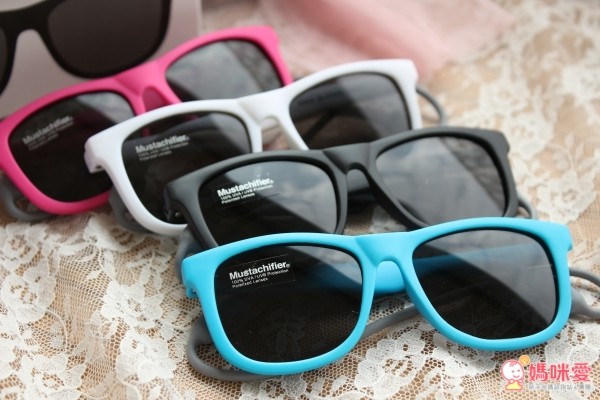 美國 Frenchie MC x Mustachifier 男寶超萌配件,圍兜, 連身衣, 造型奶嘴, 太陽眼鏡