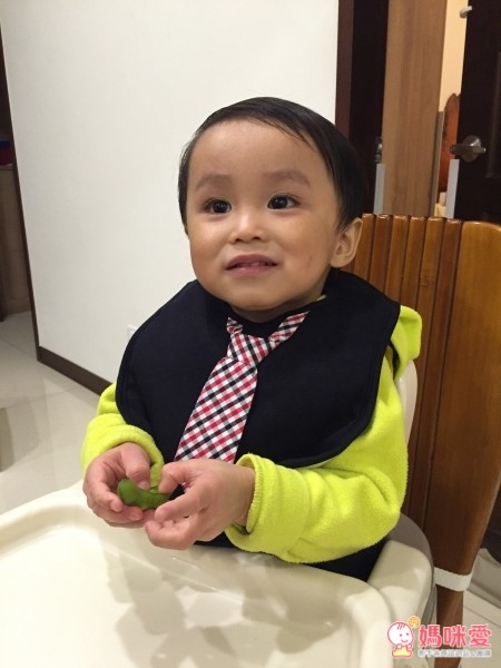 美國 Frenchie MC x Mustachifier 男寶超萌配件,圍兜, 連身衣, 造型奶嘴, 太陽眼鏡