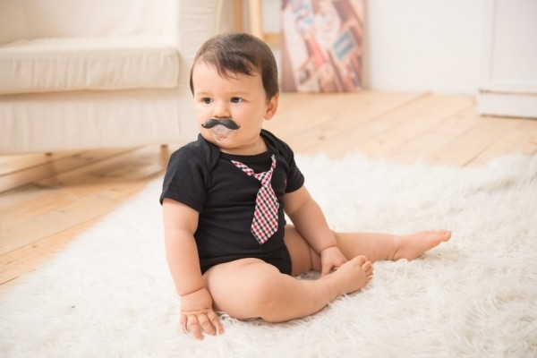 美國 Frenchie MC x Mustachifier 男寶超萌配件,圍兜, 連身衣, 造型奶嘴, 太陽眼鏡